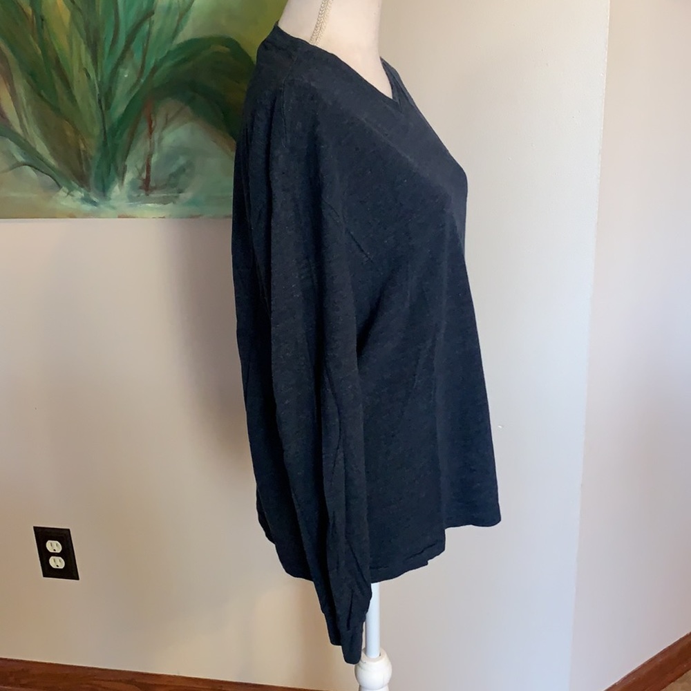 🎉Host Pick🎉 Polo Ralph Lauren Long Sleeve V-Neck - Picture 3 of 5
